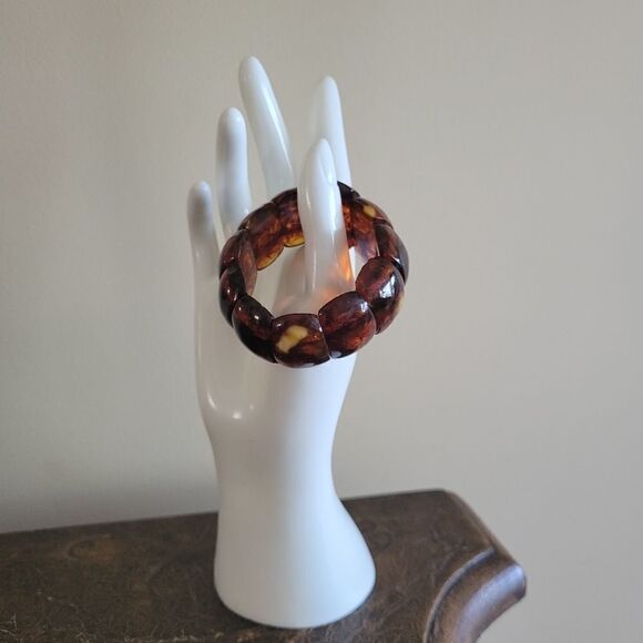 Baltic Amber Stretch Bracelet - Picture 5 of 7